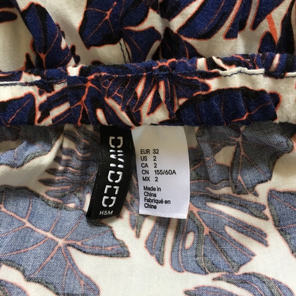 [DIVIDED By H&M] Floral Romper - Picture 3 of 5